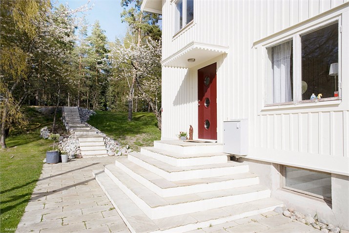 Villa i Nyckelby, Ekerö