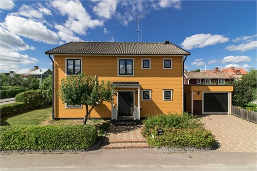 Vegagatan 12A