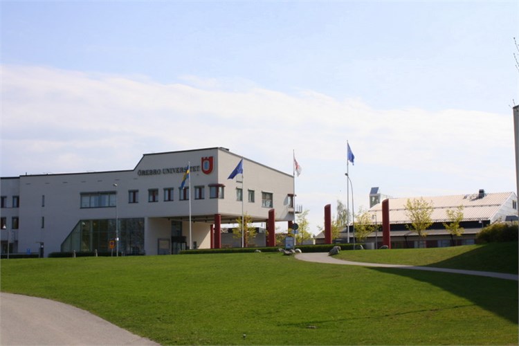 Universitet