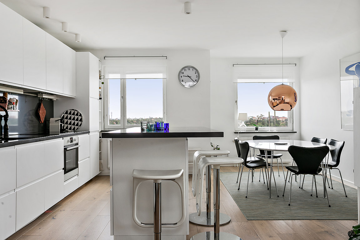 Källängsvägen 32, vån 9 av 9. – bild 1