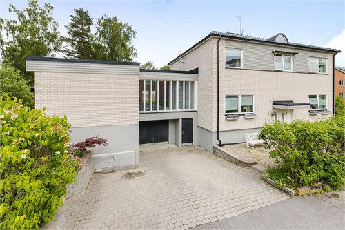 Västermalmsgatan 2