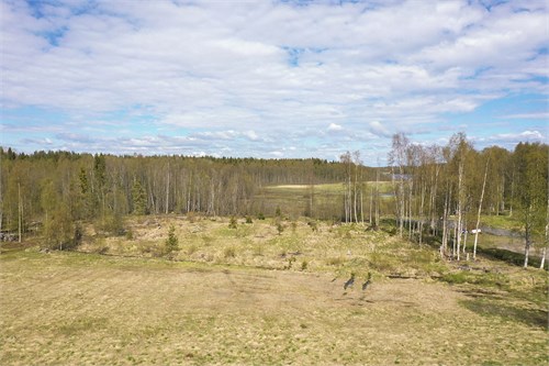 Tomt i Höglandsnäs
