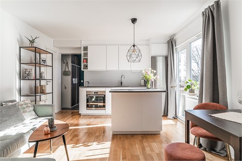 Humlevägen 15