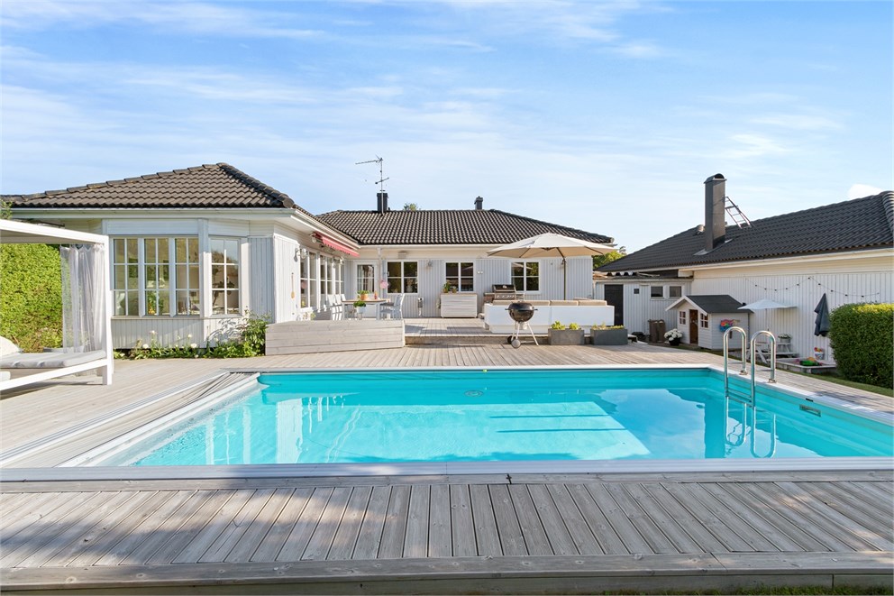 Blåsklöverbacken 6