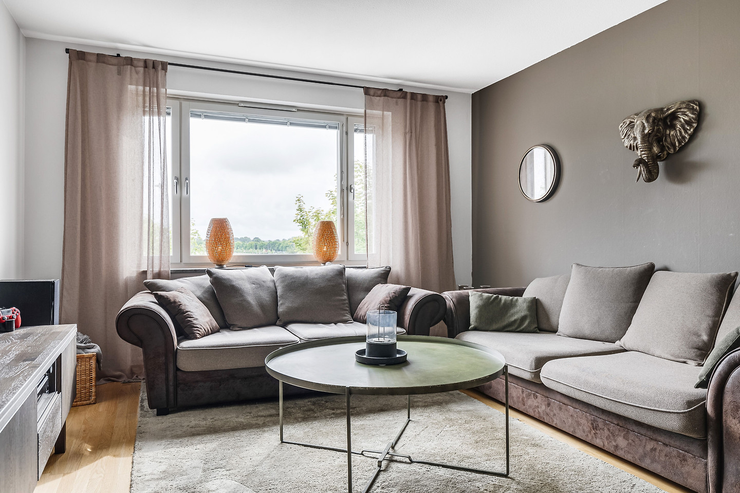 Bild 2 från Fastighetsbyrån