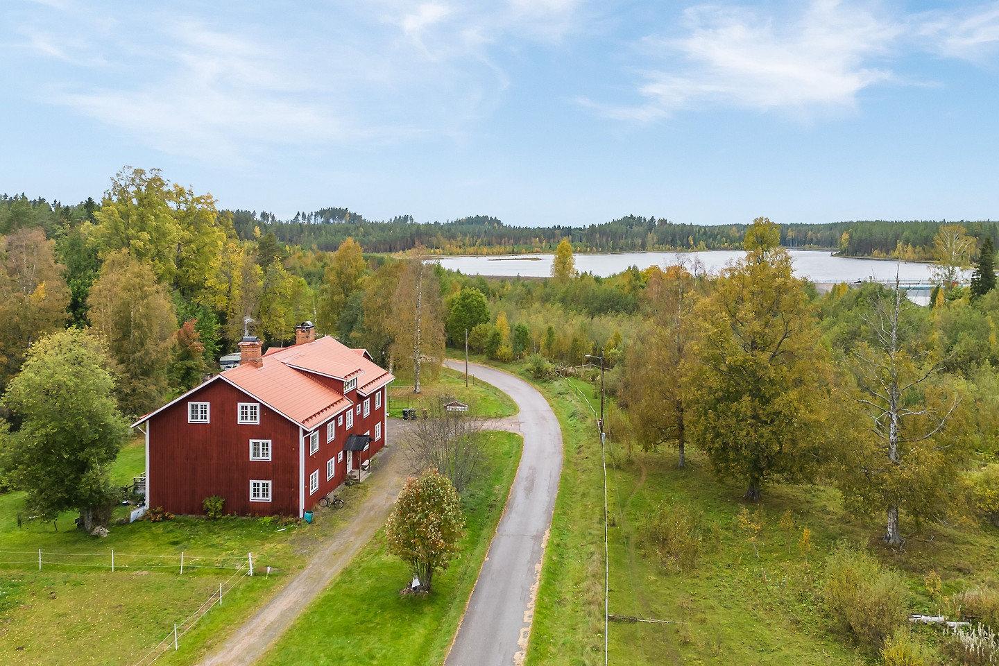 Bild 2 från Fastighetsbyrån