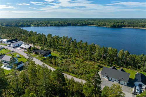 Kuskvägen 8