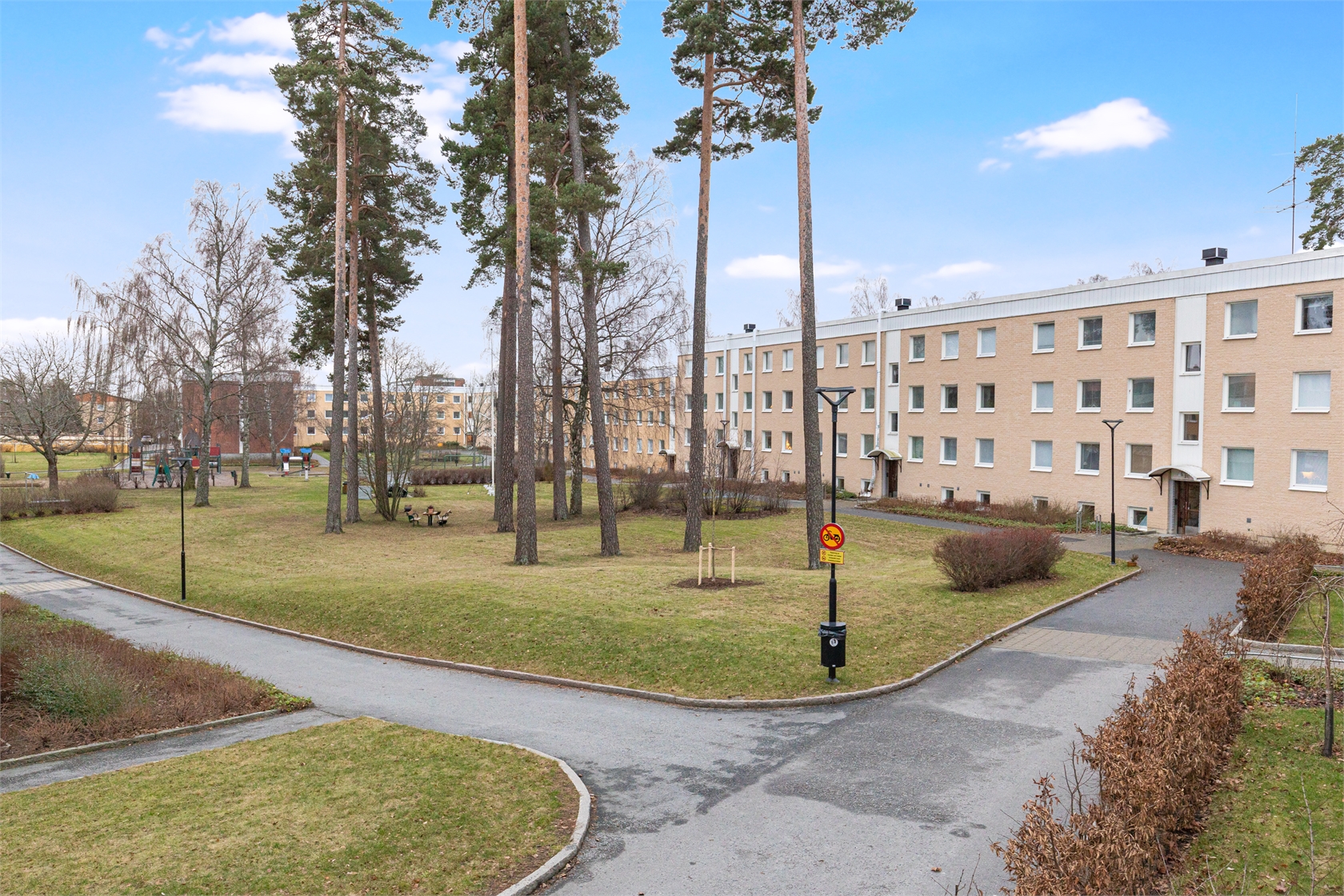 Herrgårdsvägen 33 – bild 30