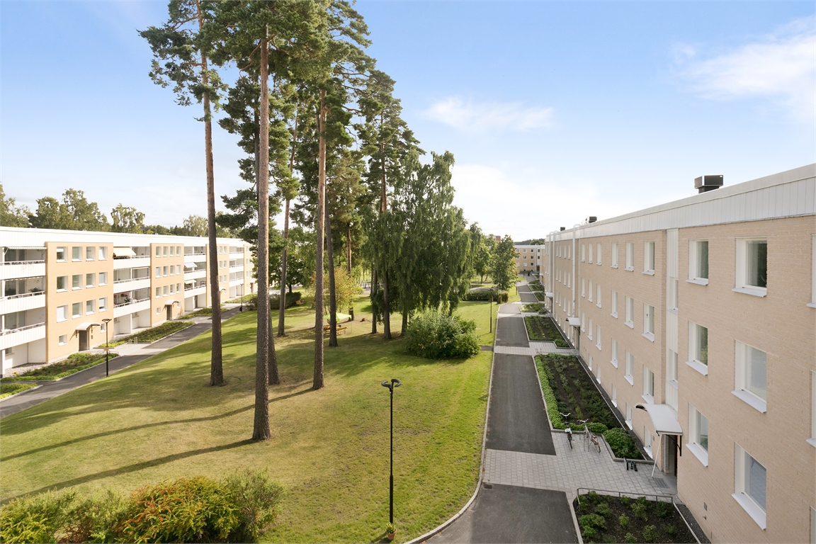 Herrgårdsvägen 33 – bild 17