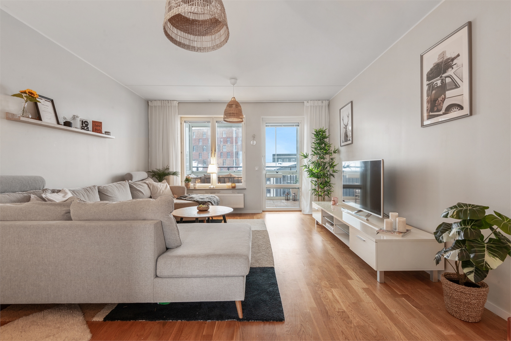 Bild 2 från Fastighetsbyrån