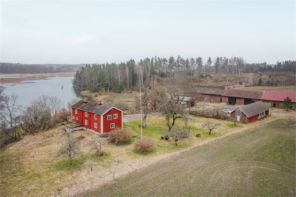 Västra Sjögar 220 och 210