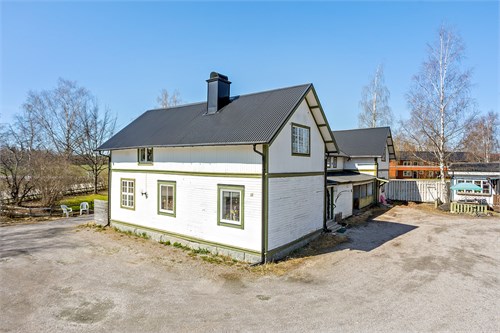 Flerfamiljshuset sett från sidan