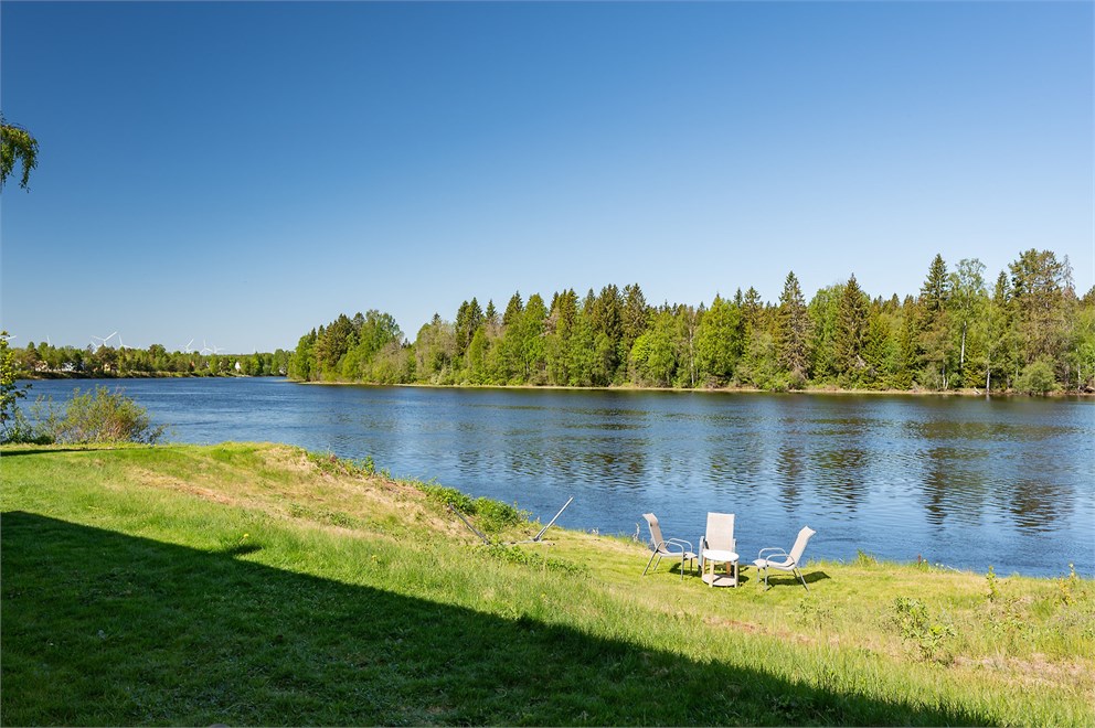 Älvbrinken 10 och 8