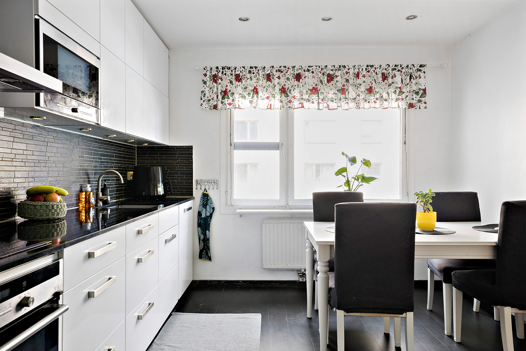 Helsingörsgatan 48, 2tr – bild 1