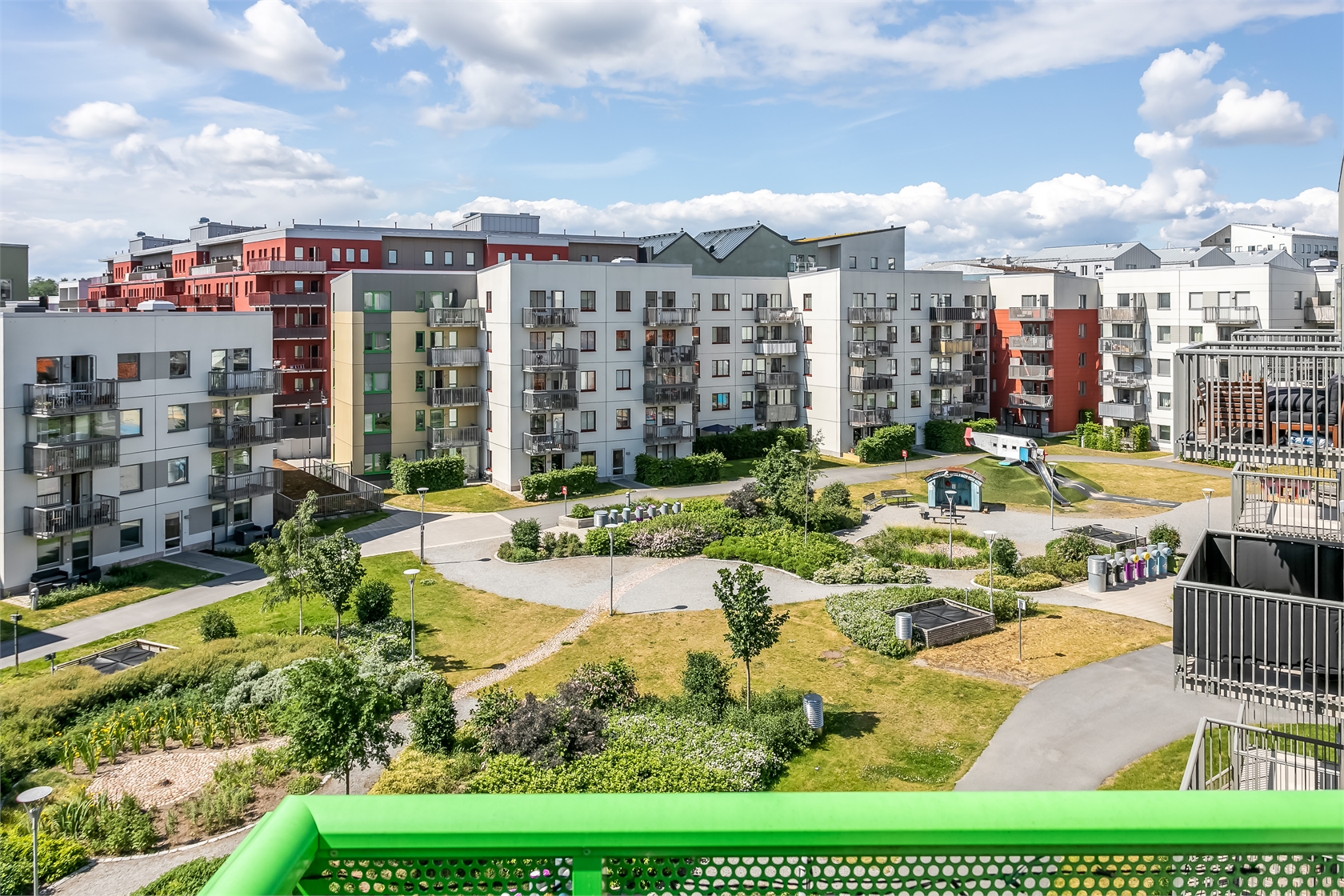 FLYGFÄLTSVÄGEN 13 vån 5/5 – bild 18