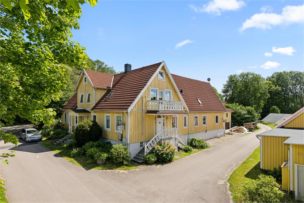 Byavägen 1A & 1B - Heimdallhuset Bed & Breakfast 