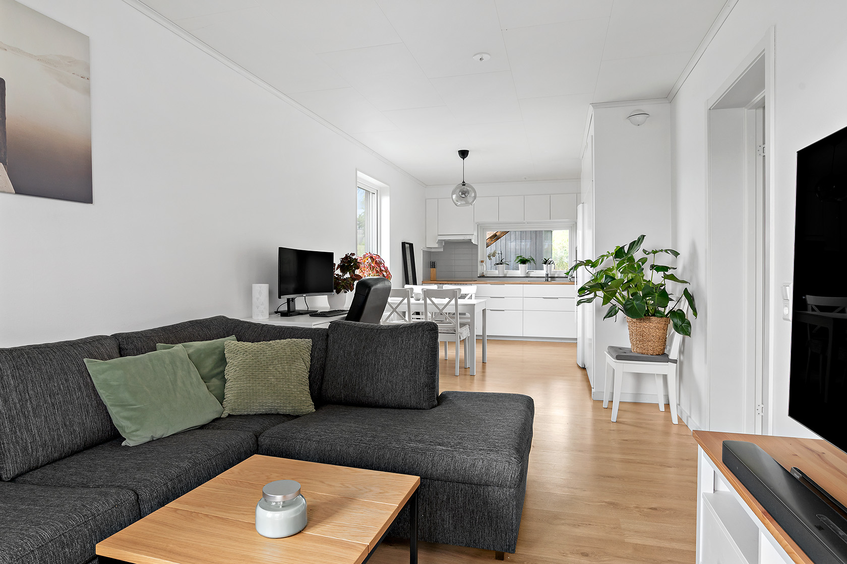 Åkerbärsvägen 20B – bild 2