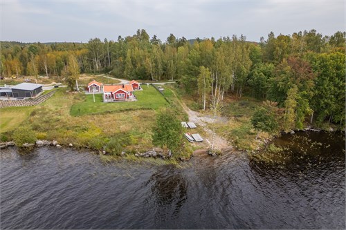 Gemensam bad- och båtplats