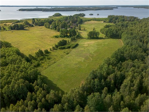 HARKIEVÄGEN 11