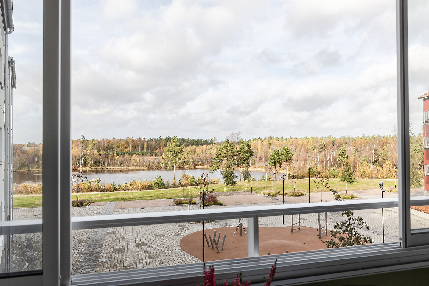 Målarevägen 13 – bild 1