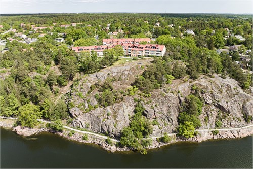 Hammarbacken 16