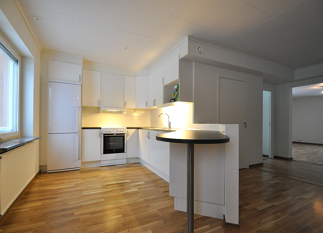 Centrumvägen 33 D – bild 3