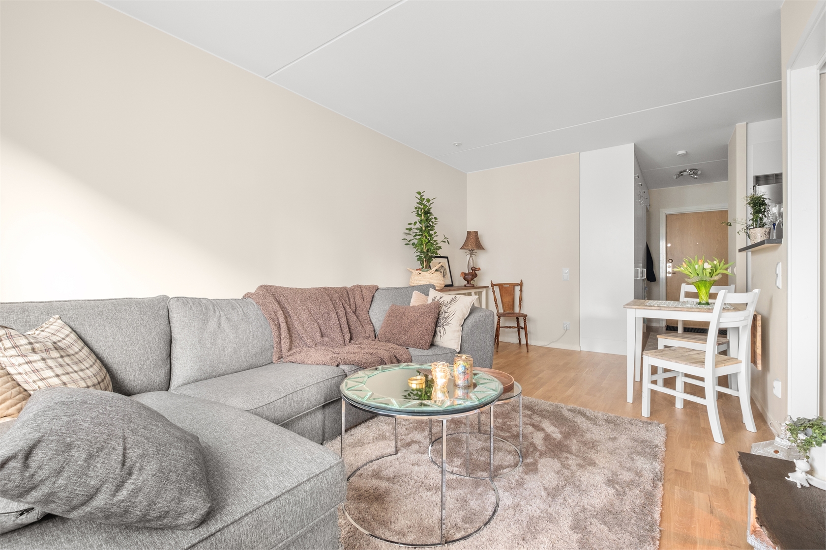 Råcksta Gårdsväg 28 – bild 9