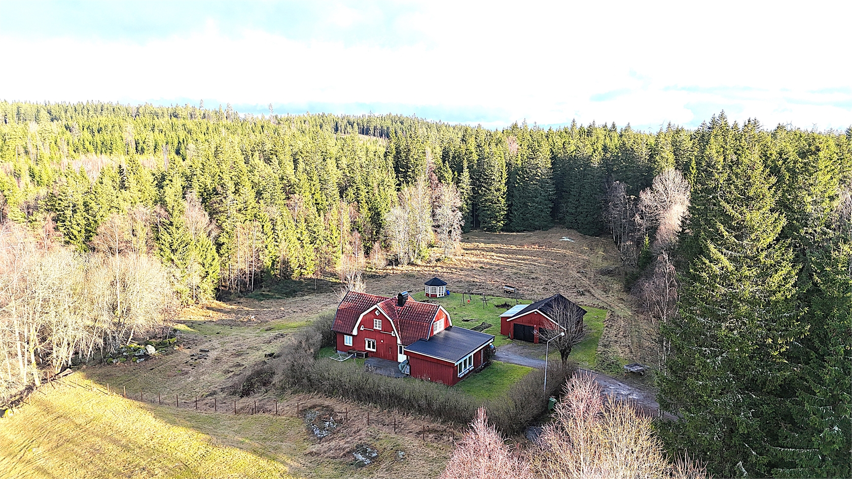Mossebo Höganäs 1, Tranemo, Tranemo - Fastighetsbyrån