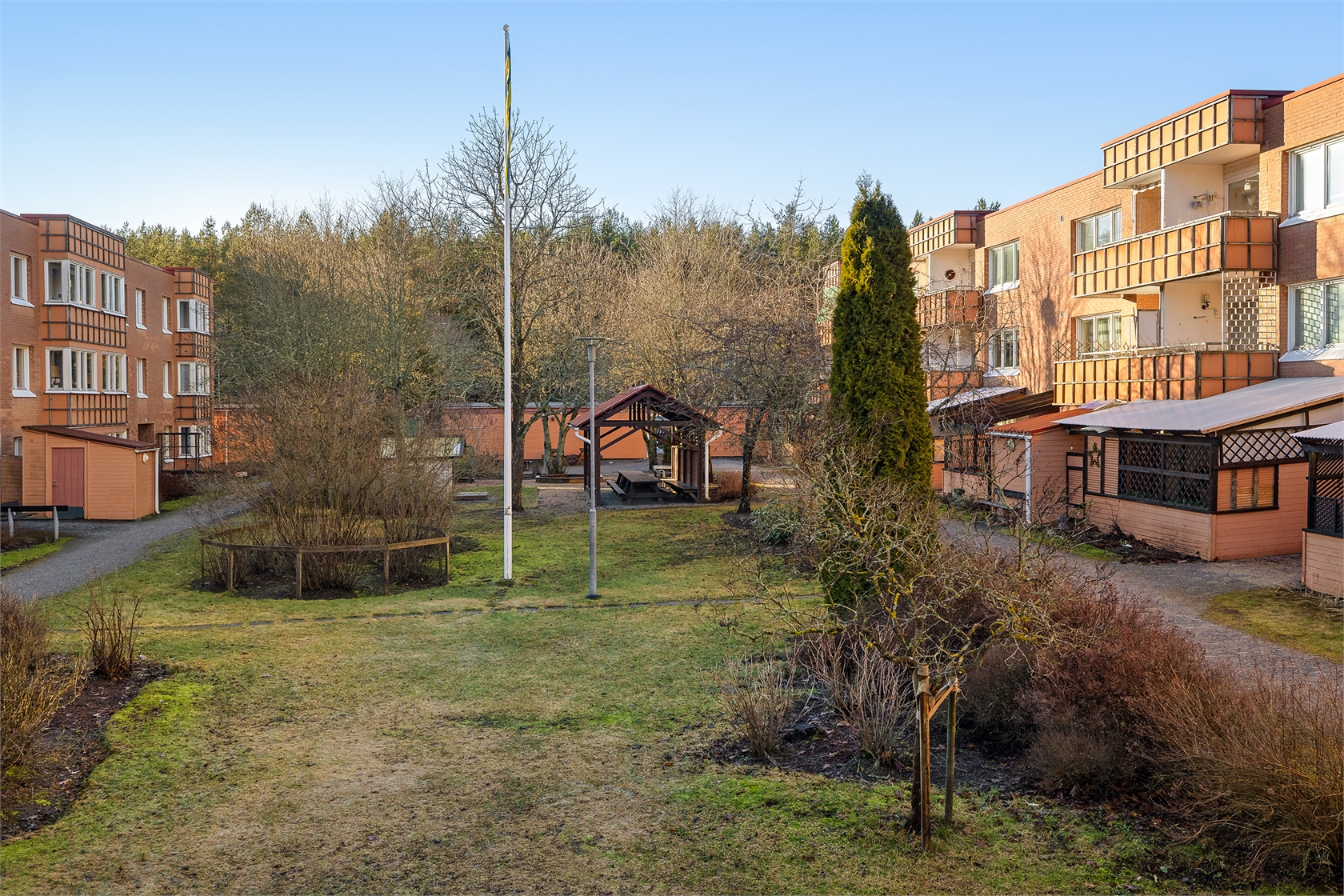 Pärlugglegränd 8 – bild 19
