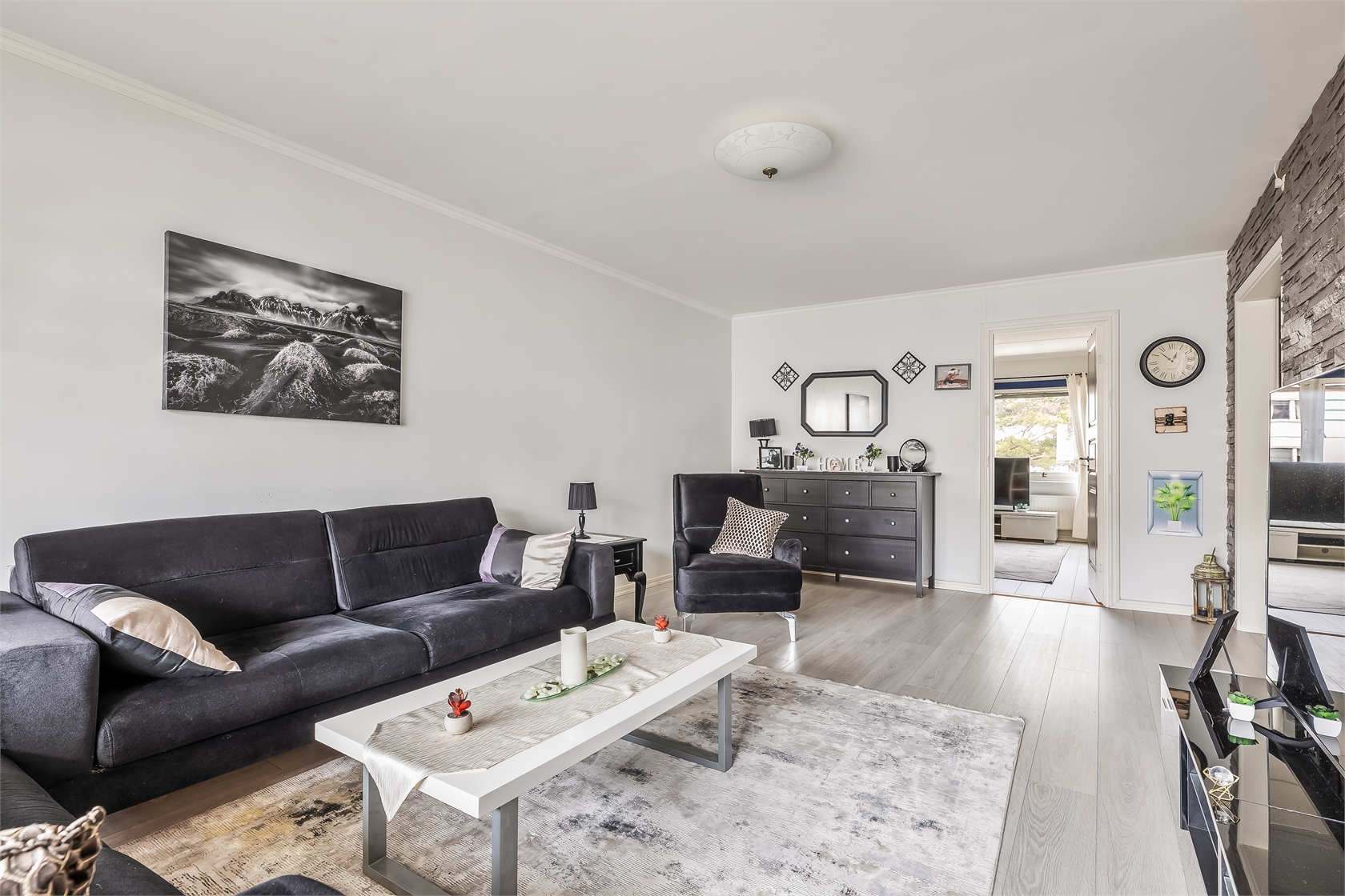 Tvillingarnas Gata 303 – bild 2