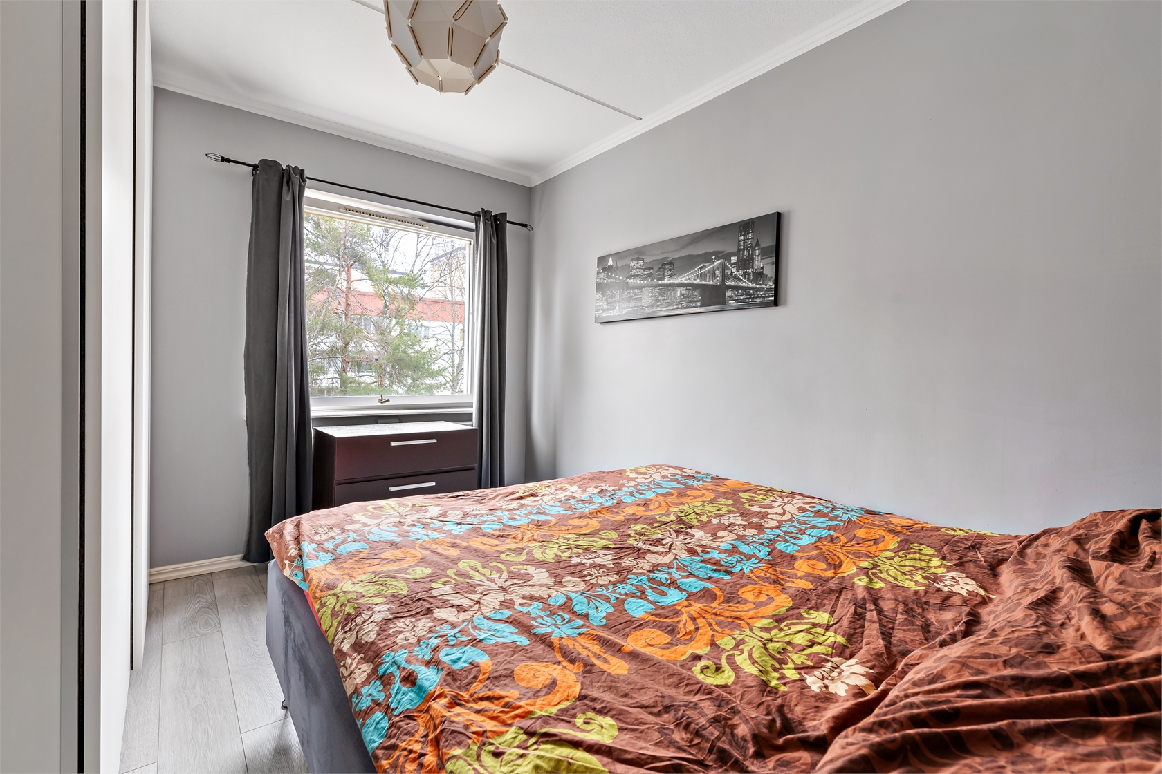 Tvillingarnas Gata 303 – bild 10