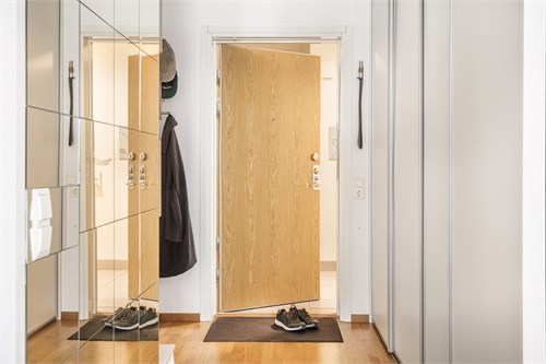 Råcksta Gårdsväg 21