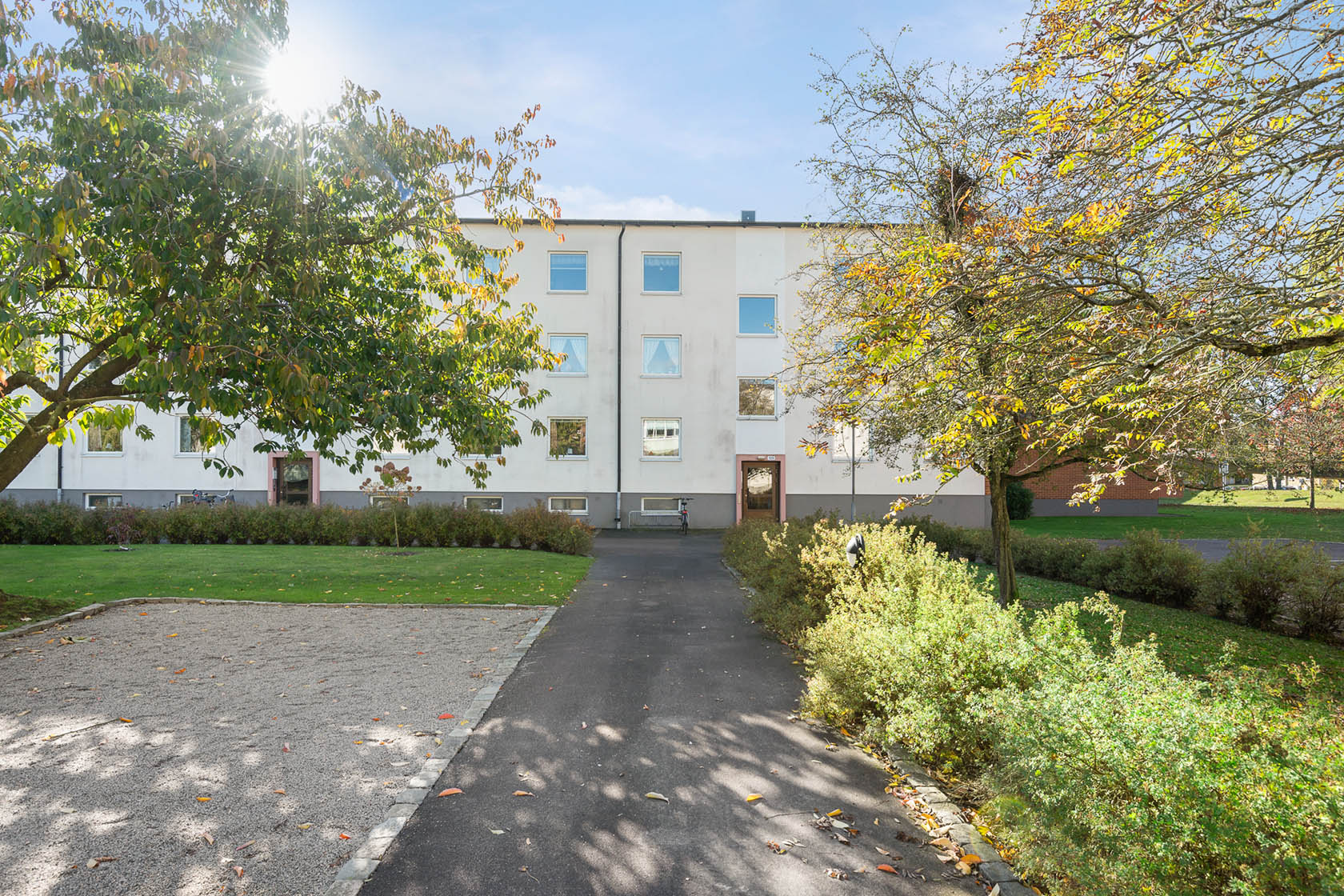 Drottninggatan 129 – bild 1