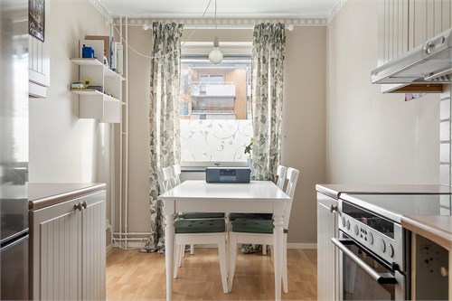 Ekilla gårdsväg 32