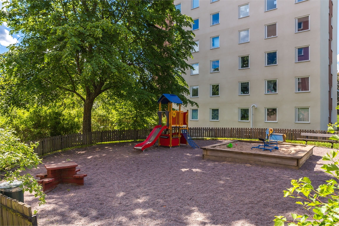 Flintlåsvägen 4, LGH 1001 – bild 15
