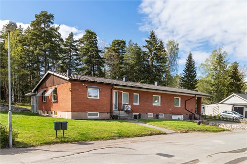 Asphagsvägen 6A
