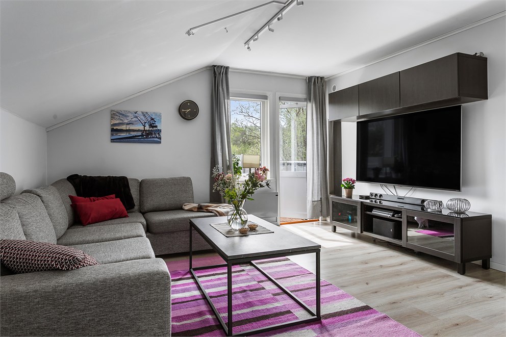 Hedeforsvägen 15