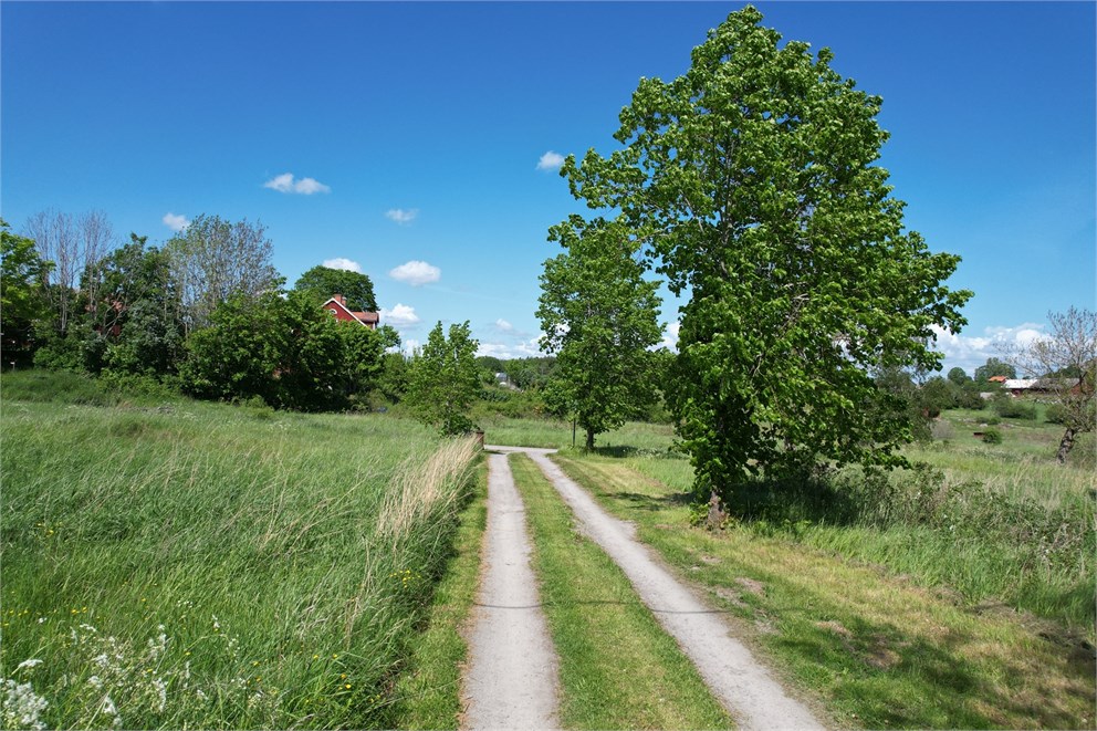 Skrävsta 1:28