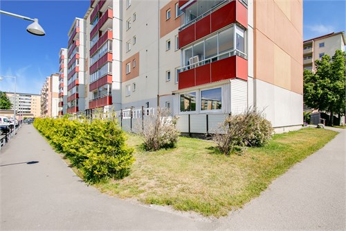 Hampvägen 6, markplan