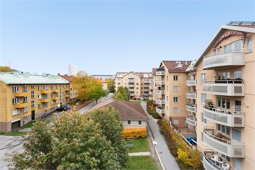 Mäster Simons väg 22