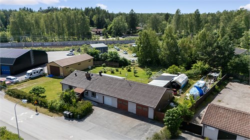 Trädgårdsvägen 15