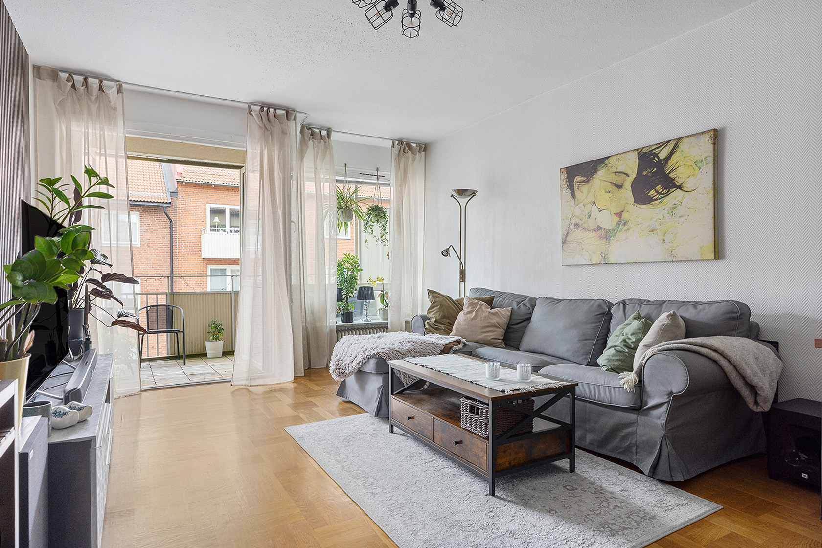 Bild 2 från Fastighetsbyrån