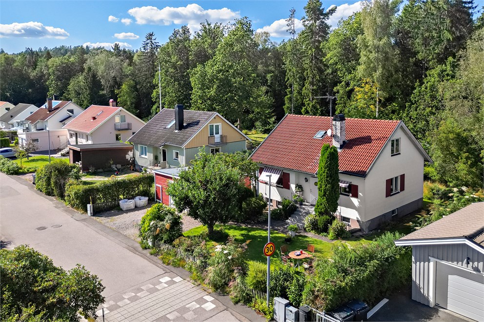 Stenhusvägen 12