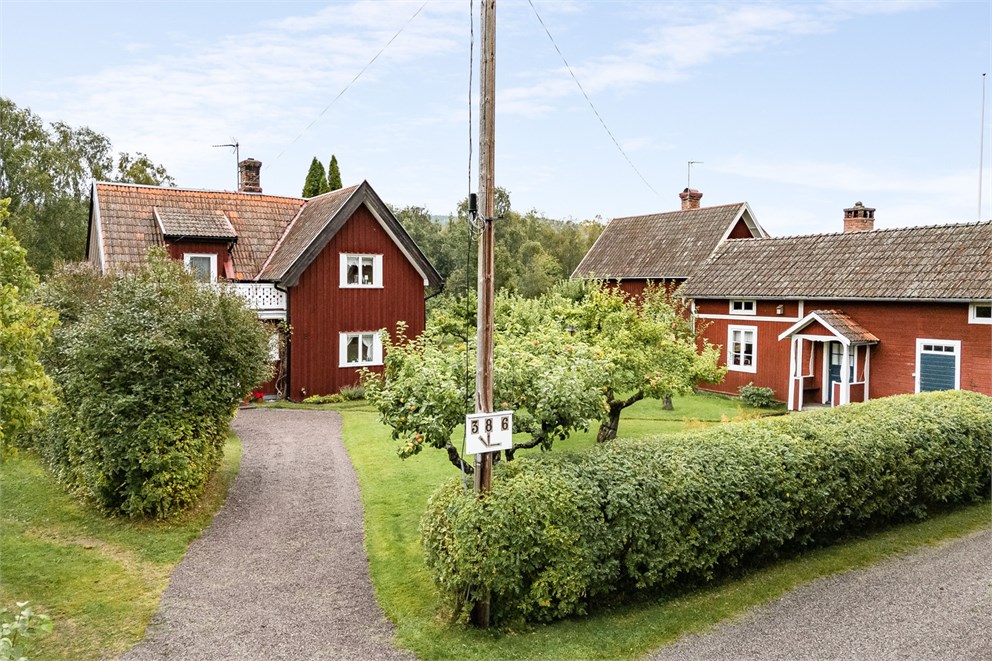 Övermo Önavägen 8
