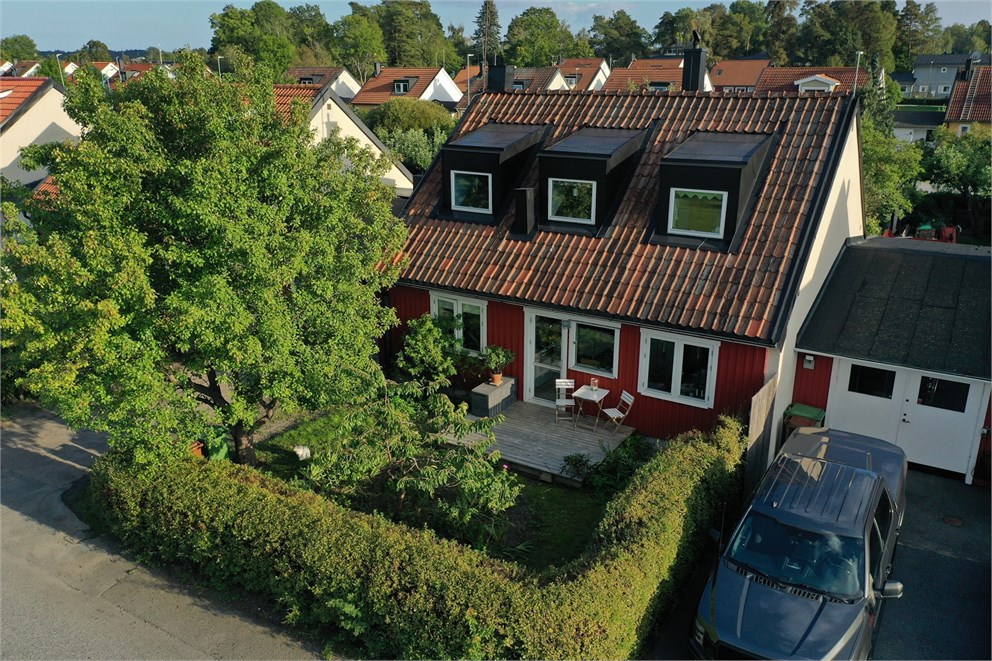 Rosenbjelkes väg 11