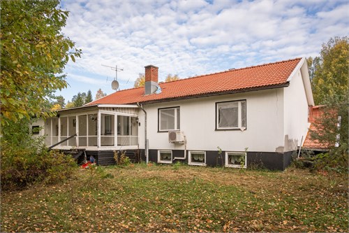 Flarkvägen 6