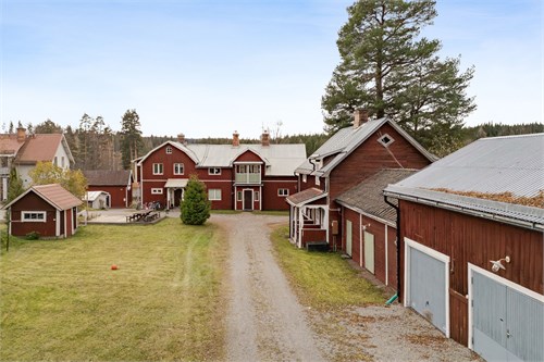 Tidstrandsvägen 10 & 8