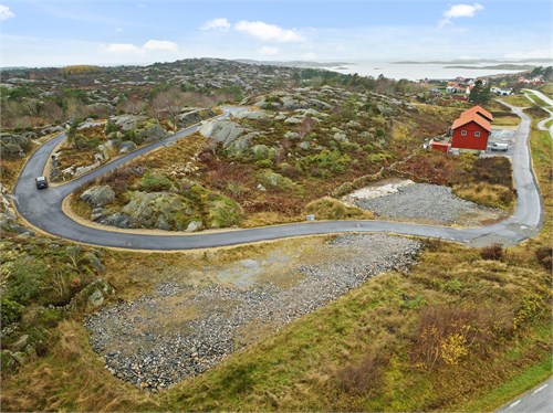 Två tomter Barrevik (västra Orust)