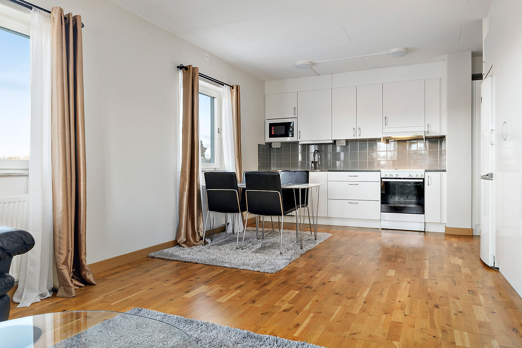 Valsta Gårdsväg 4 – bild 2