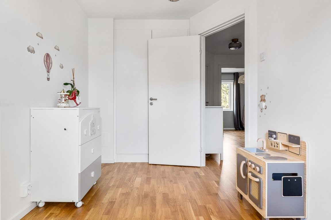 Regalskeppsvägen 13G – bild 25